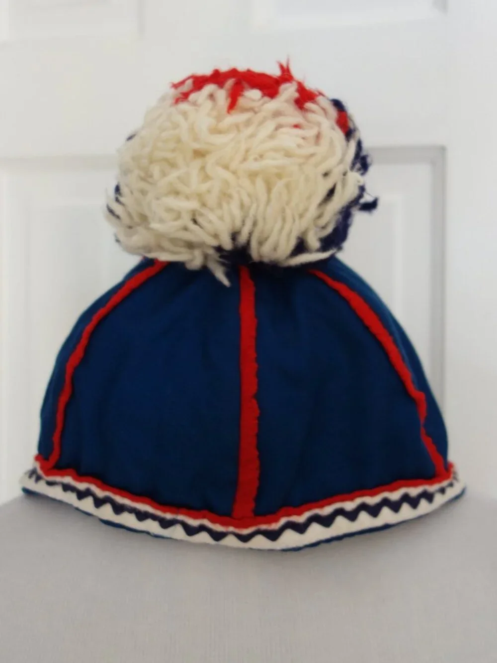 Vntg Handmade by K. of Sweden Scandinavian Childs Hat w/ pom